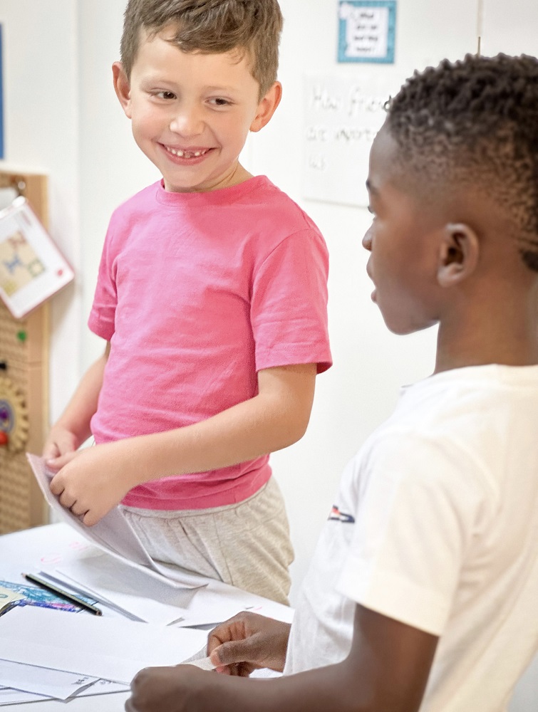 Más idiomas | Hispania Academy cursos de árabe, inglés y francés